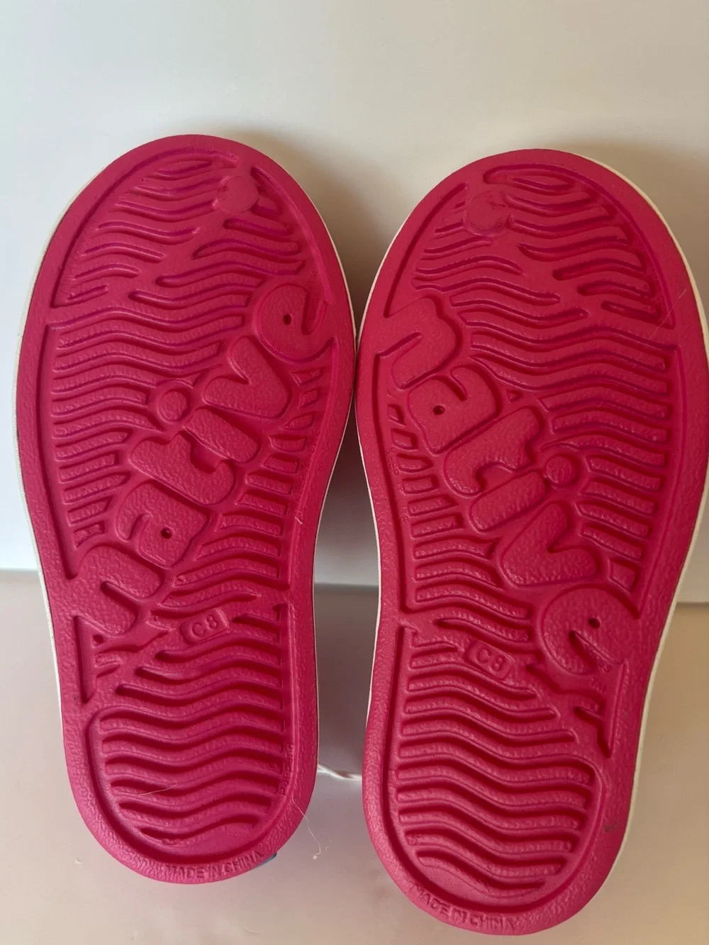 Native Shoes Jefferson Size 8 Slip-On Water-Resistant Sneakers in Hollywood Pink